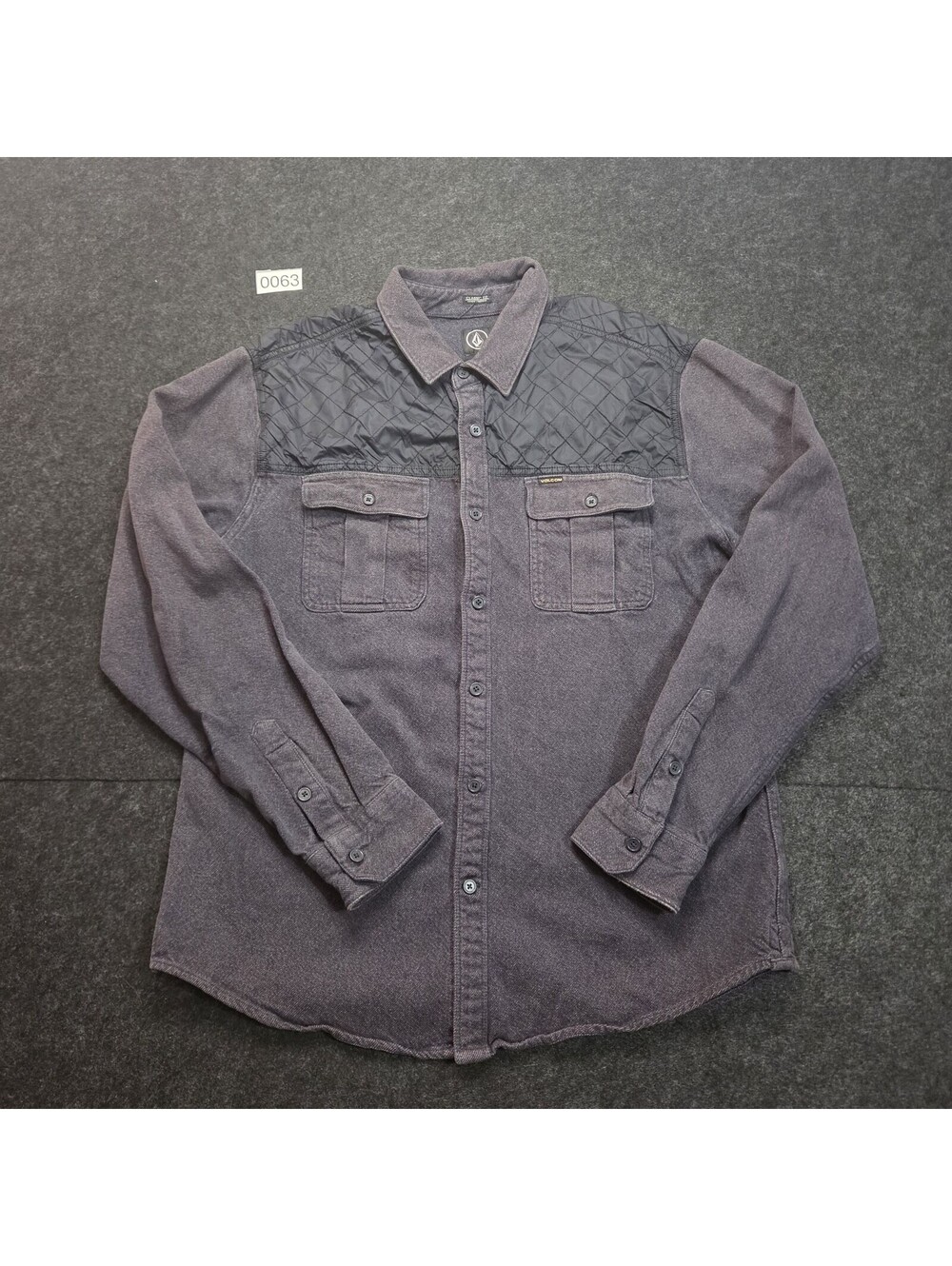 Volcom Men's XL Quilted Yoke Flannel Button Down Shirt